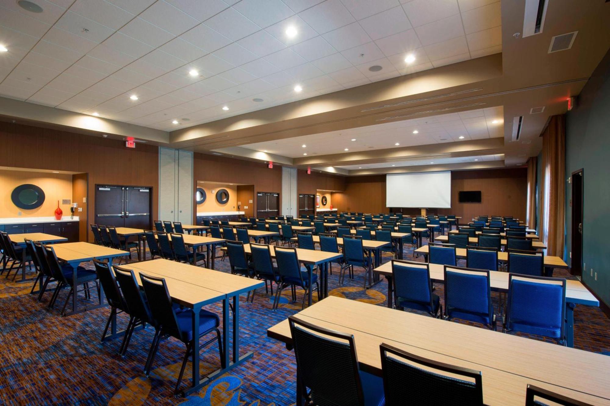 Hotel Courtyard By Marriott Columbus Exterior foto