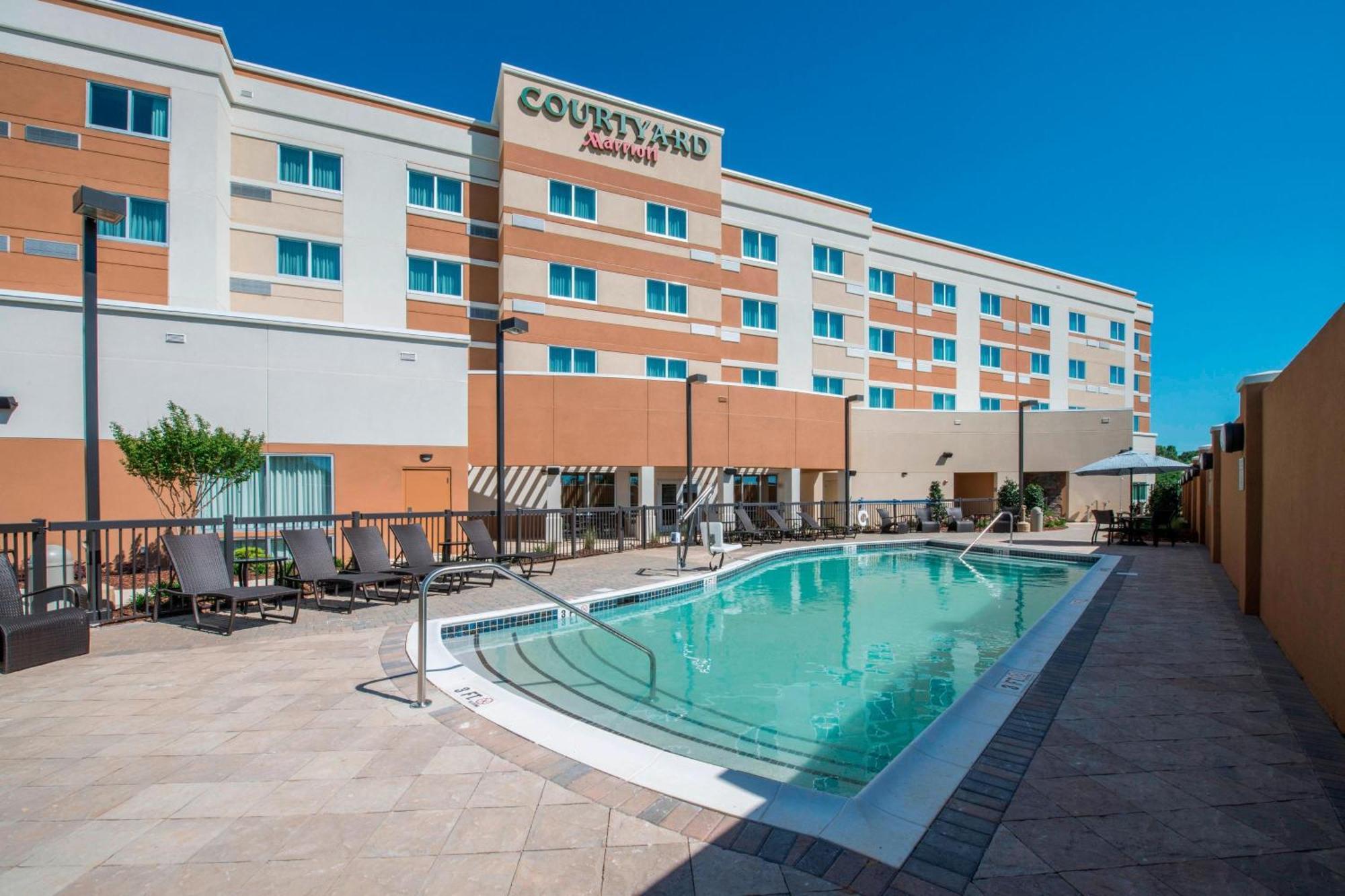 Hotel Courtyard By Marriott Columbus Exterior foto